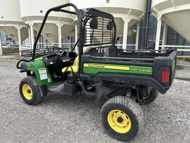 Image of John Deere XUV 625i equipment image 4