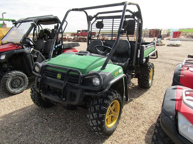 Image of John Deere Gator XUV 825i equipment image 1