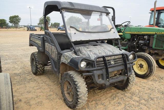 Image of John Deere Gator XUV 825i equipment image 3