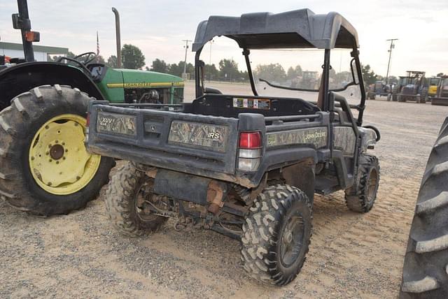 Image of John Deere Gator XUV 825i equipment image 2