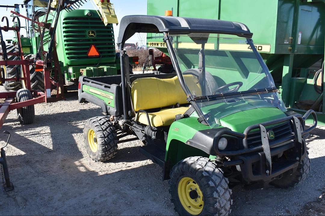 Image of John Deere Gator XUV 825i Primary image