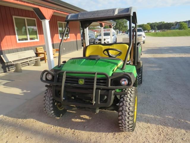 Image of John Deere Gator XUV 825i equipment image 1