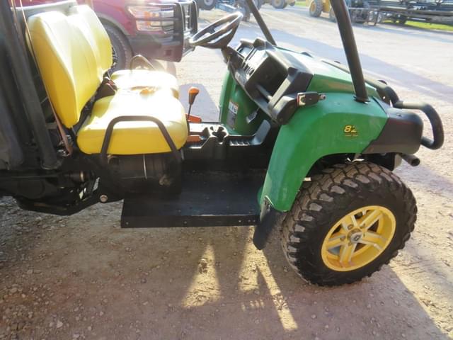 Image of John Deere Gator XUV 825i equipment image 4