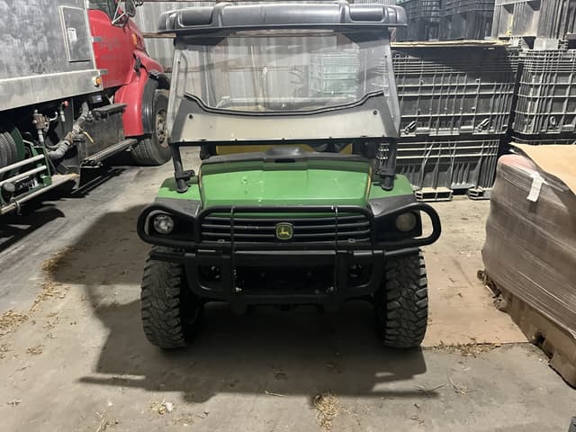 Image of John Deere Gator XUV 825i equipment image 1