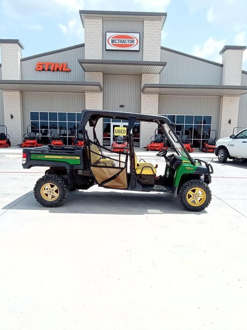 Image of John Deere Gator XUV 825i S4 Image 0