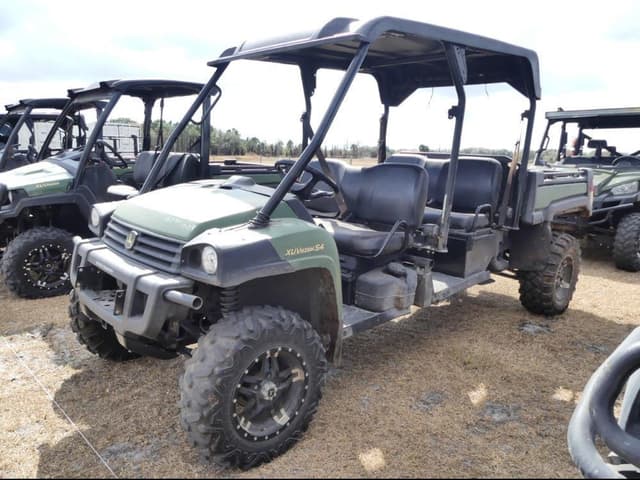 Image of John Deere XUV 825M S4 equipment image 1