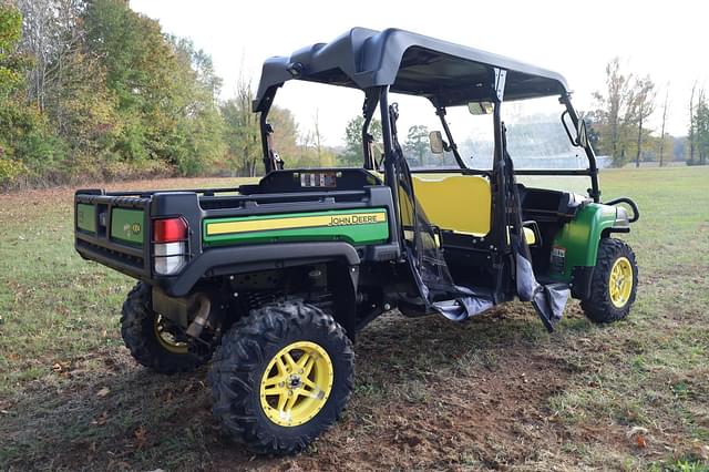 Image of John Deere XUV 825M S4 equipment image 4