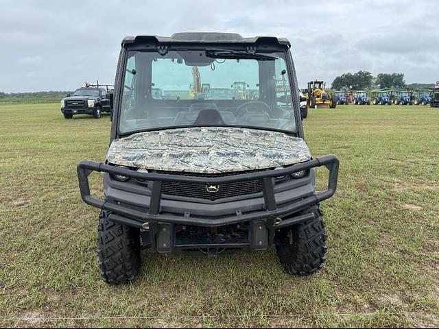 Image of John Deere XUV 835M equipment image 2