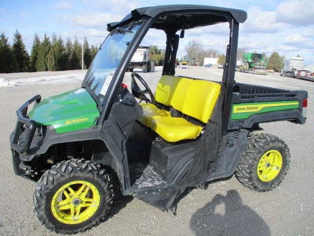 Main image John Deere XUV 835M