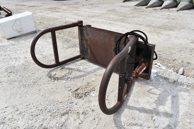 Image of John Deere XUV 835M equipment image 2