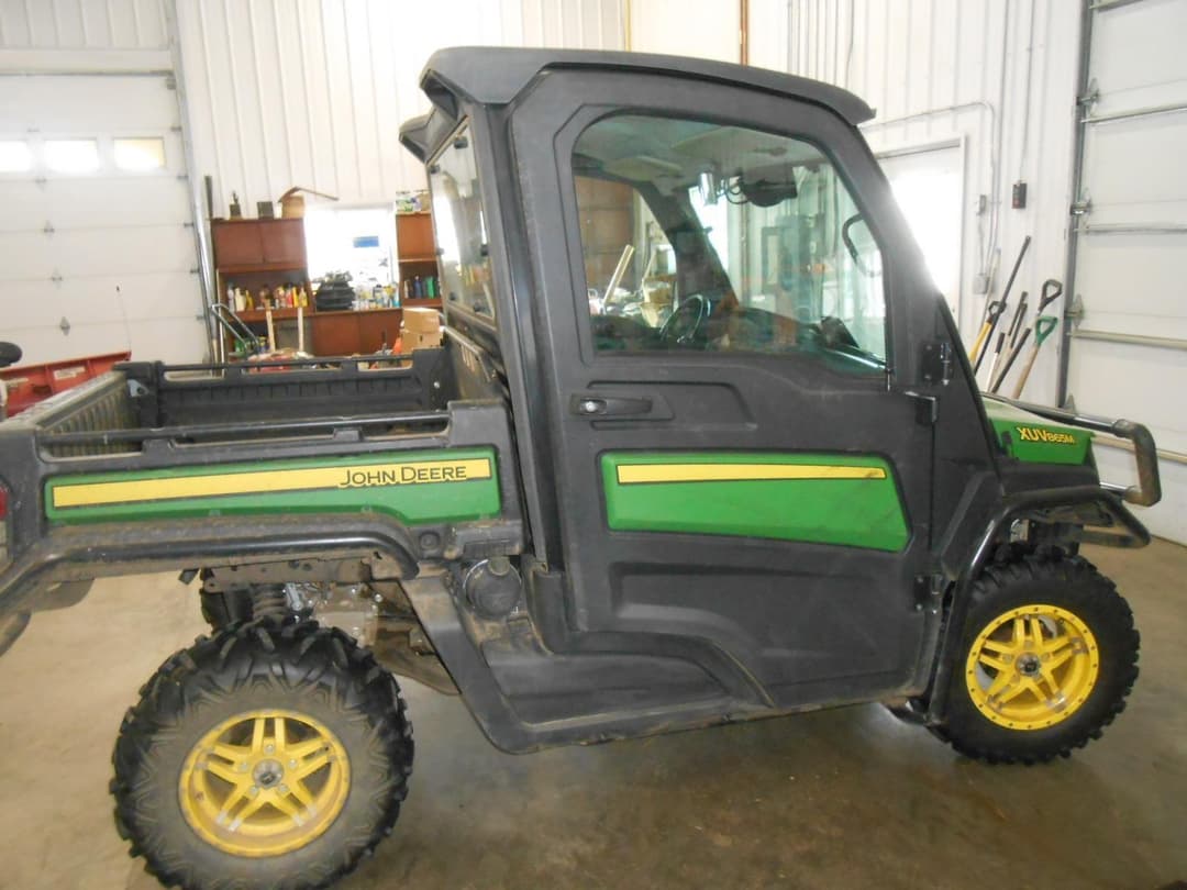 Image of John Deere XUV 865M Primary image