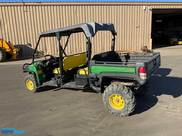 Image of John Deere Gator XUV 825i S4 equipment image 3