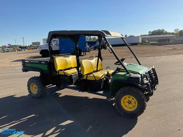 Image of John Deere Gator XUV 825i S4 equipment image 1