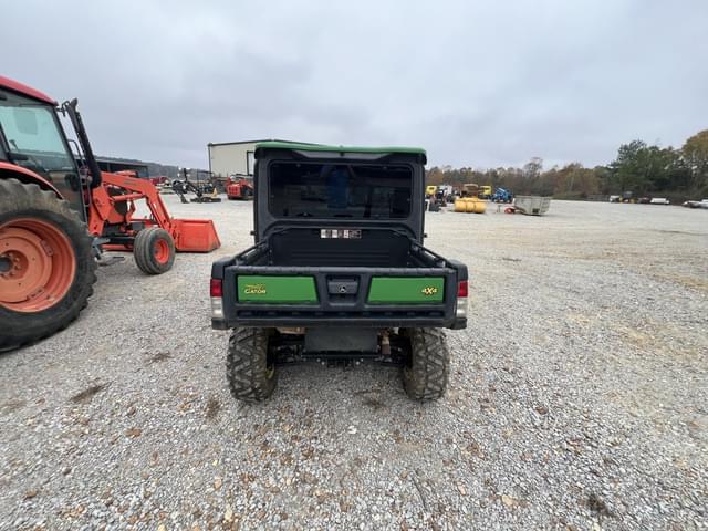 Image of John Deere XUV 835R equipment image 3