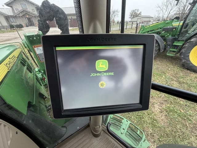 Image of John Deere 4640 equipment image 4