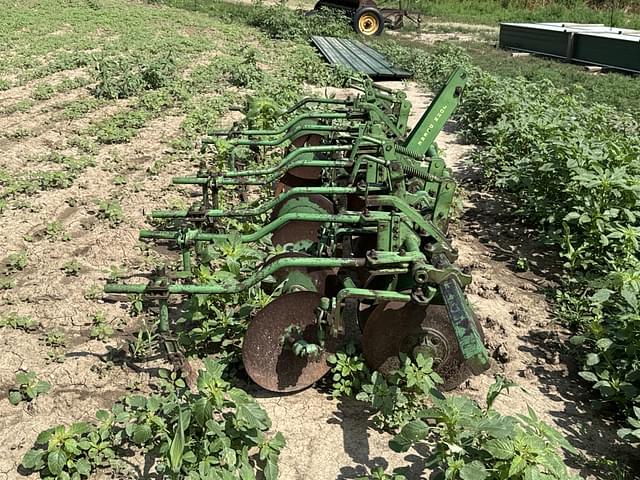 Image of John Deere Undetermined equipment image 3