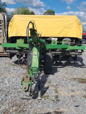 John Deere 1590 Image