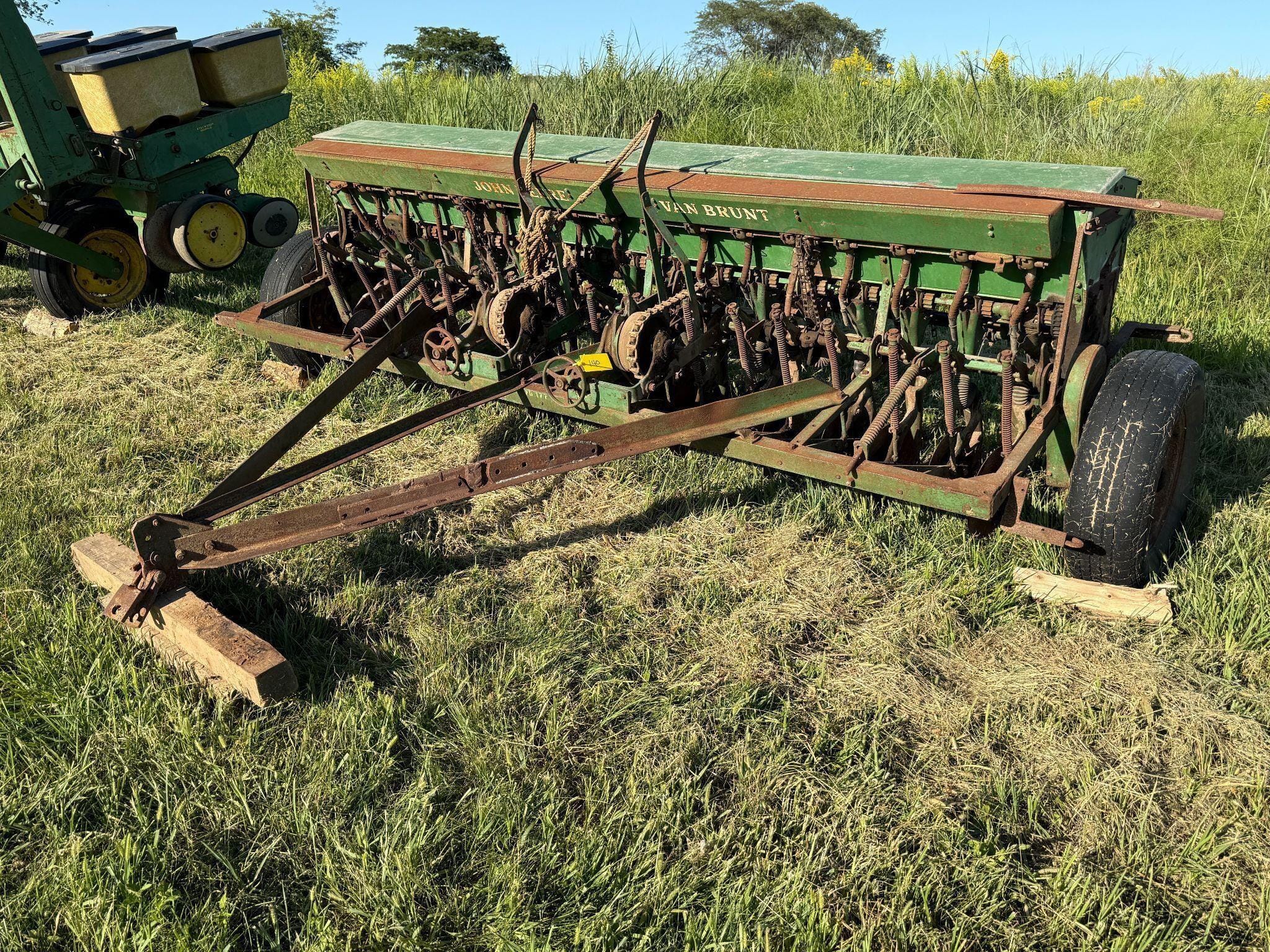 John Deere Van Brunt Equipment Image0