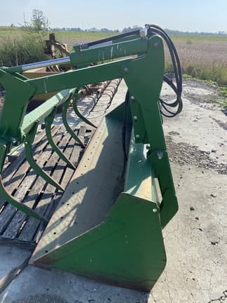 Main image John Deere Bucket Grapple