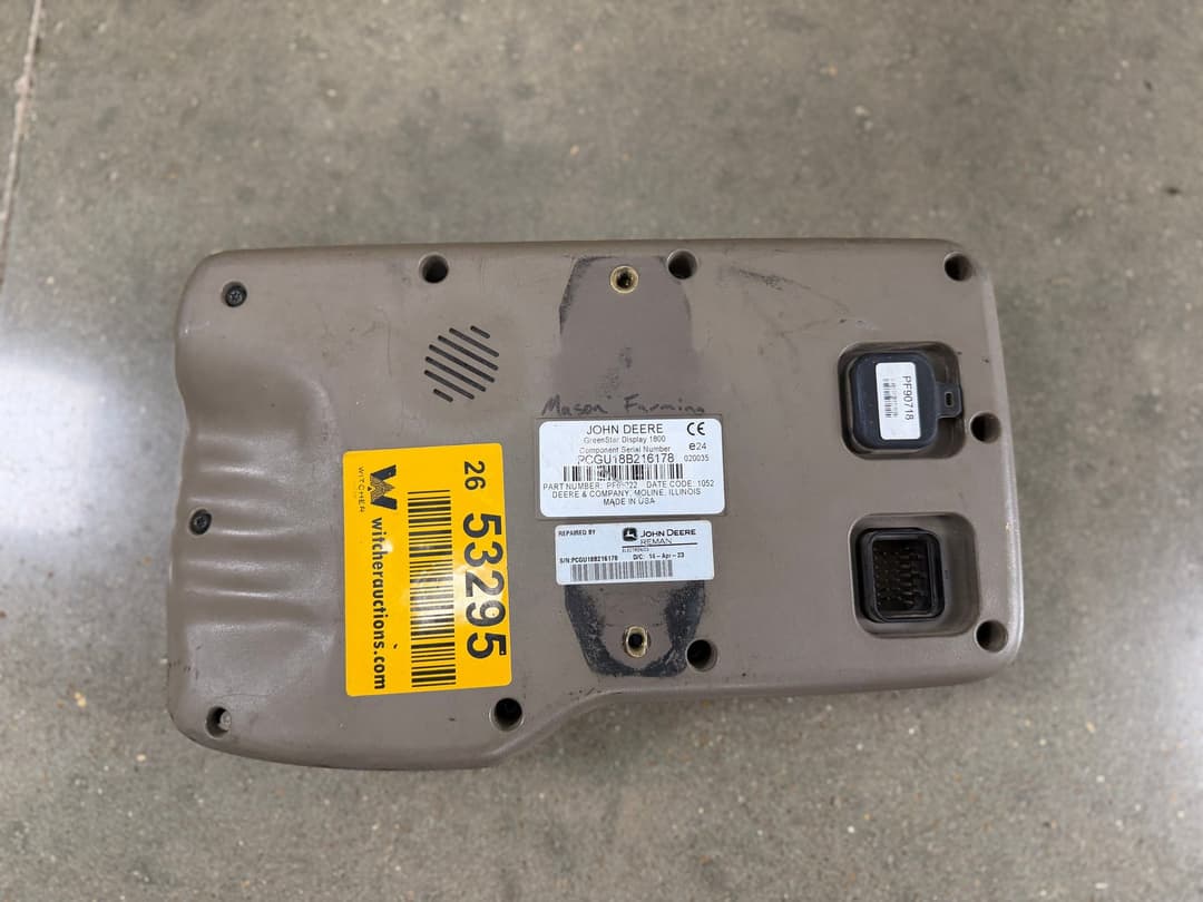 Image of John Deere 1800 Image 1