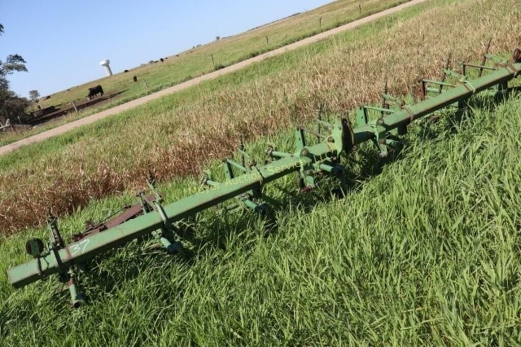 John Deere RG630 Equipment Image0