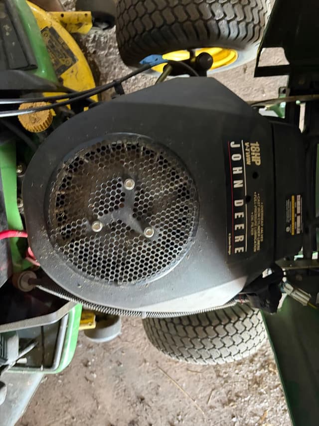Image of John Deere GT235 equipment image 4