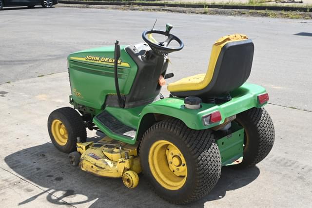 Image of John Deere GT235 equipment image 4