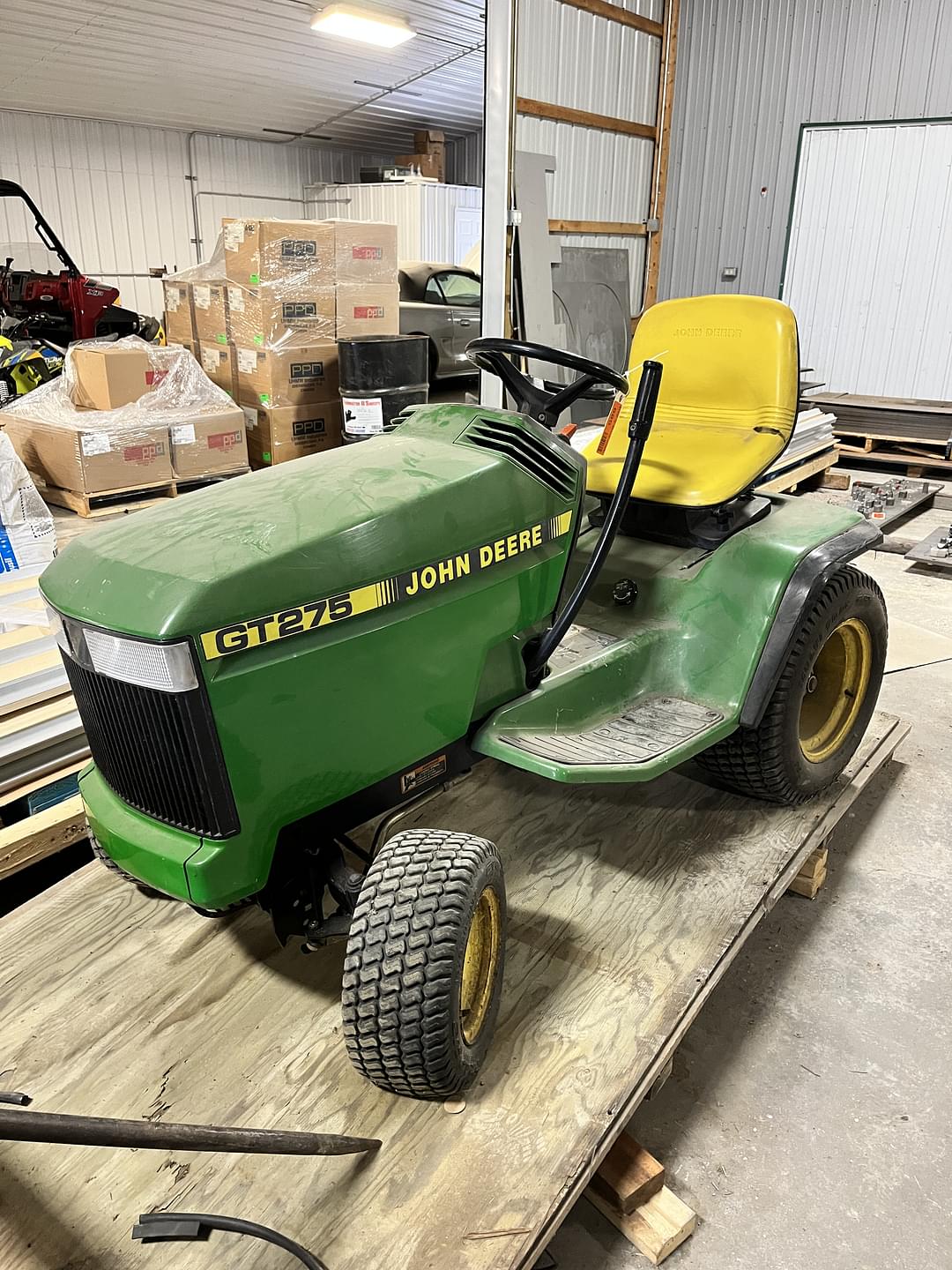 Image of John Deere GT275 Primary image