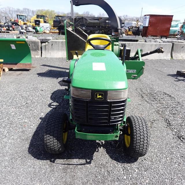 Image of John Deere GT225 equipment image 2