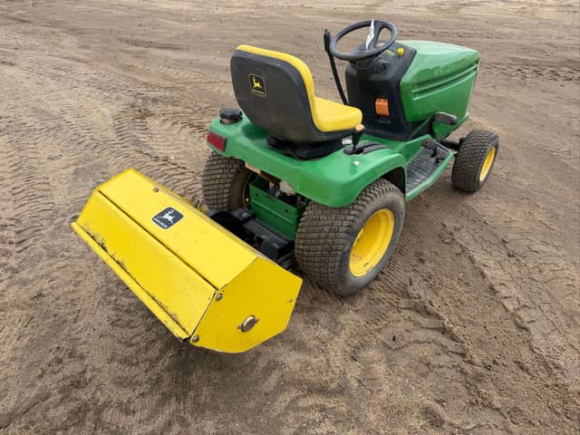 Image of John Deere GT235 equipment image 3