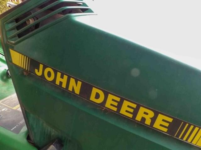 Image of John Deere GT262 equipment image 2