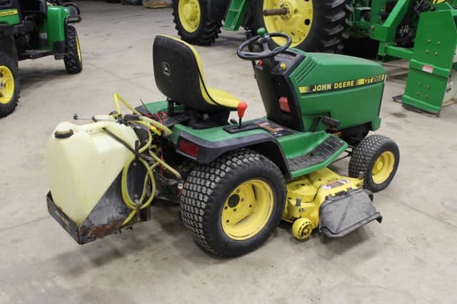Image of John Deere GT262 equipment image 1