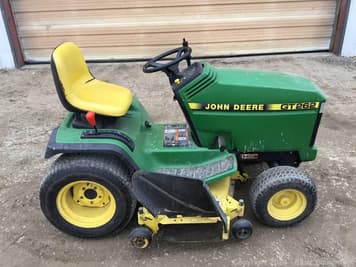 Main image John Deere GT262