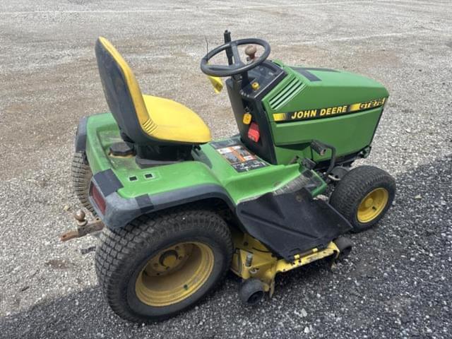 Image of John Deere GT275 equipment image 3