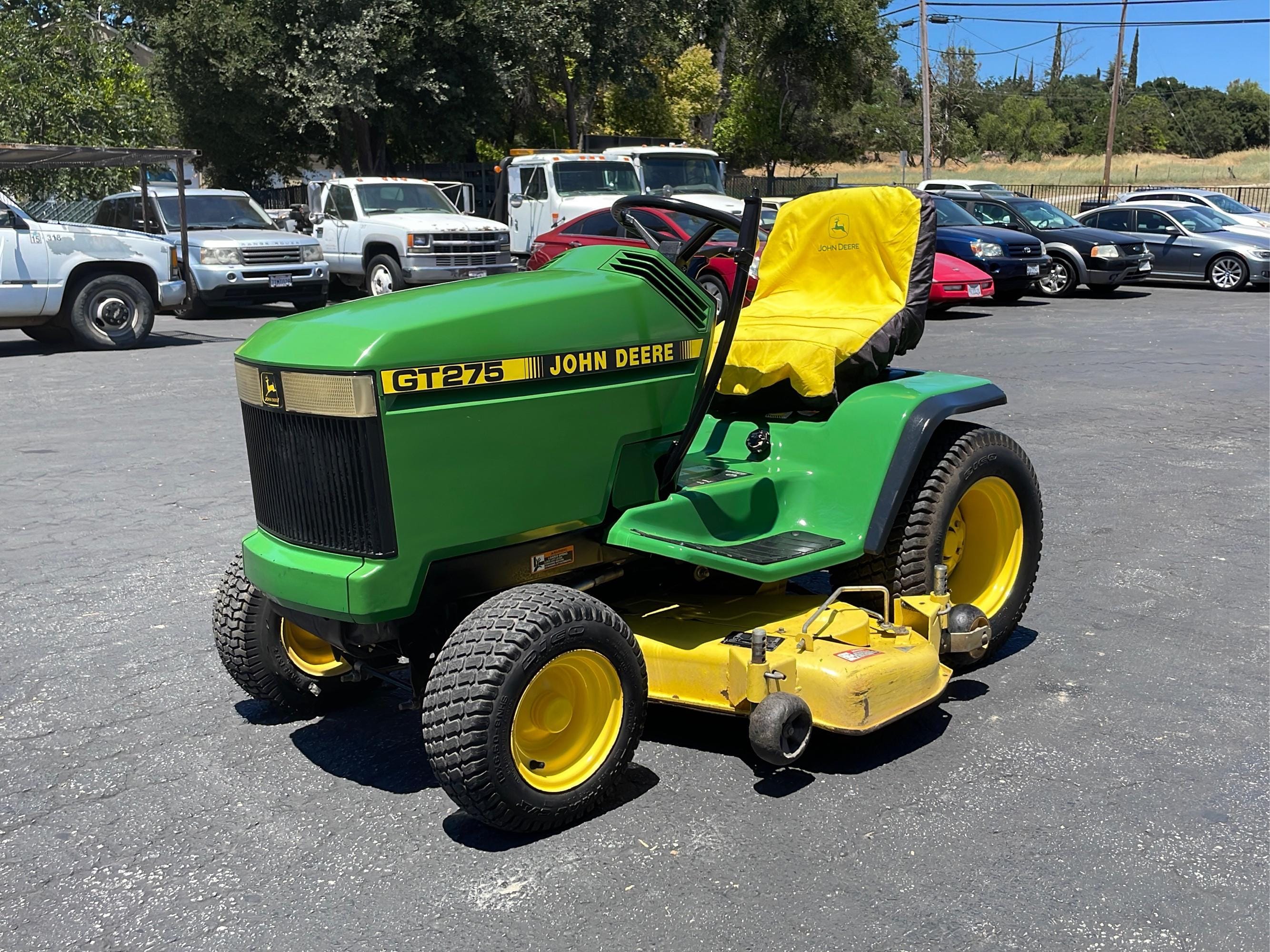 Main image John Deere GT275
