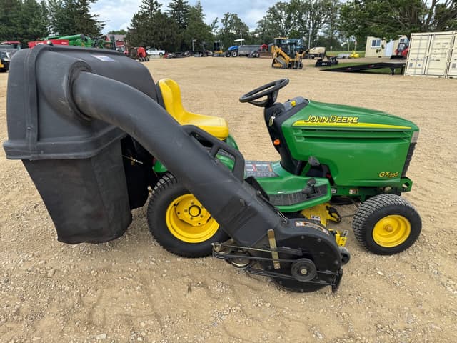 Image of John Deere GX255 equipment image 3