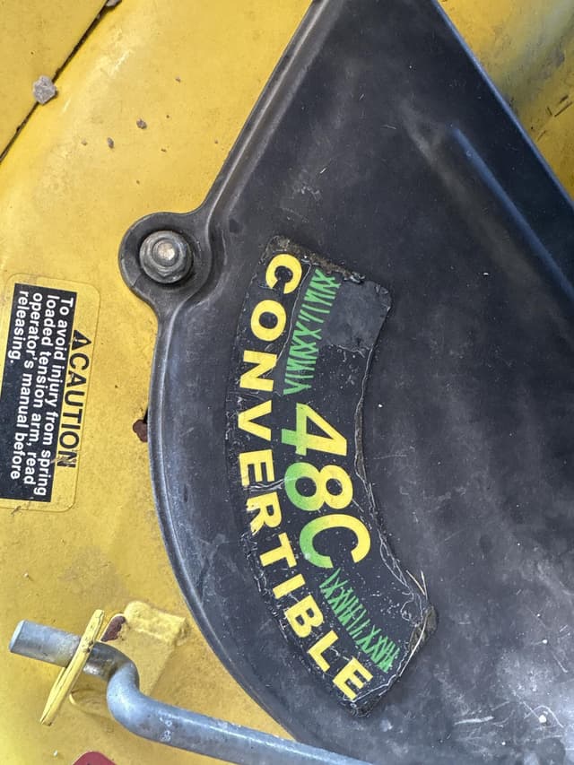 Image of John Deere GX325 equipment image 4