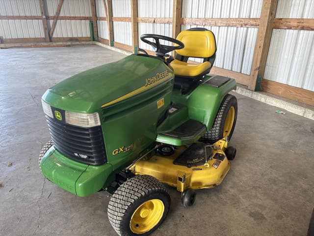 Image of John Deere GX325 equipment image 2