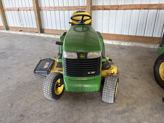 Image of John Deere GX325 equipment image 1