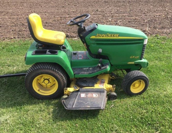 Main image John Deere GX325