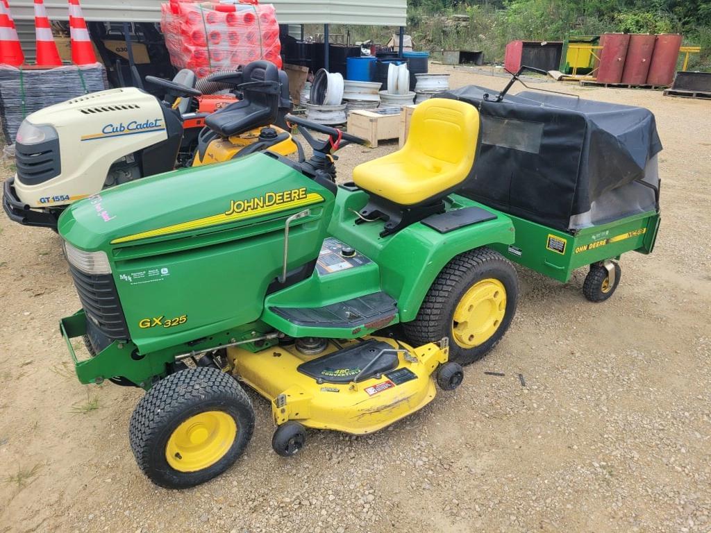 Image of John Deere GX325 Primary image