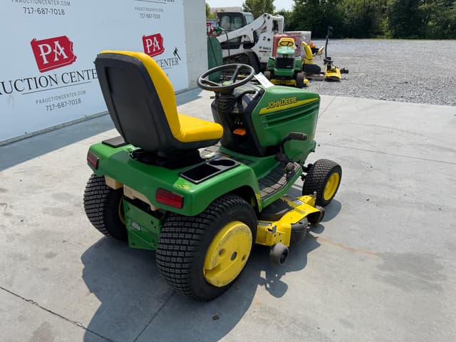Image of John Deere GX335 equipment image 3