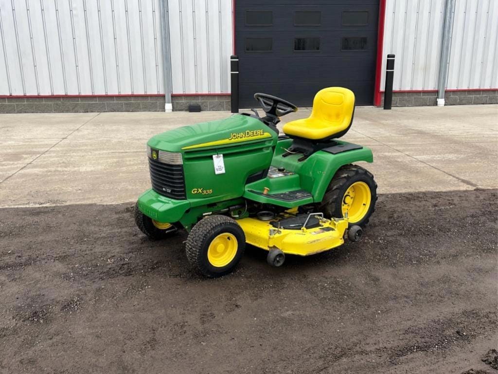 Main image John Deere GX335