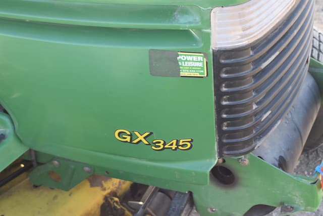 Image of John Deere GX345 equipment image 3