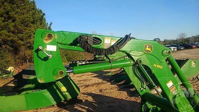 Image of John Deere H310 equipment image 3