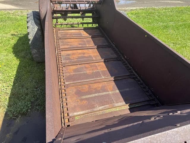 Image of John Deere H equipment image 3