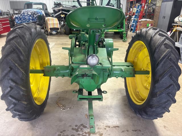 Image of John Deere H equipment image 3