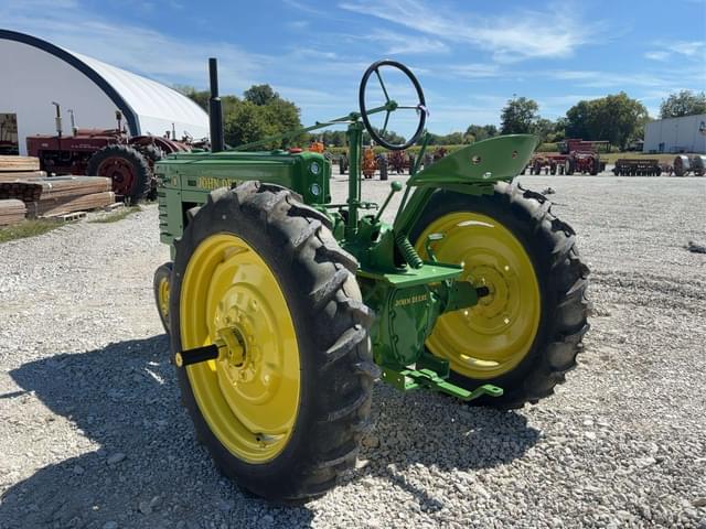 Image of John Deere H equipment image 2