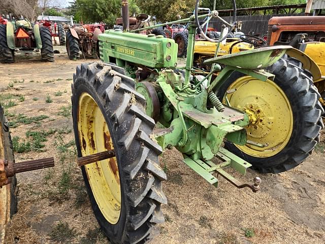 Image of John Deere H equipment image 2