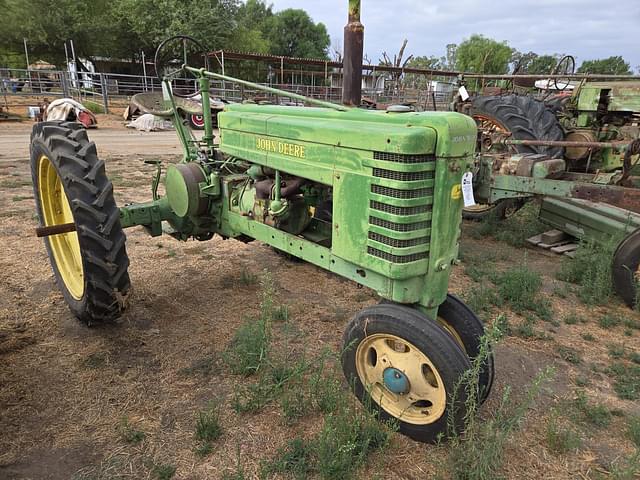 Image of John Deere H equipment image 4